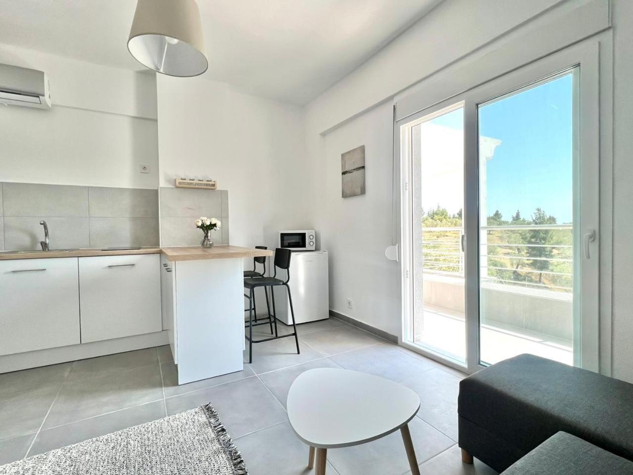 Sithonian Suites Áyios Nikólaos Ngoại thất bức ảnh